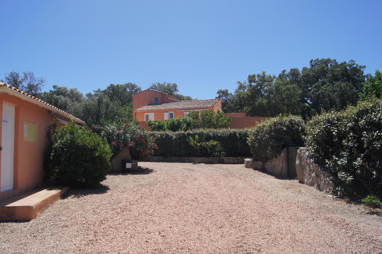 Residence Les Jardins de Sainte-Lucie Piscine chauffée Extérieur photo