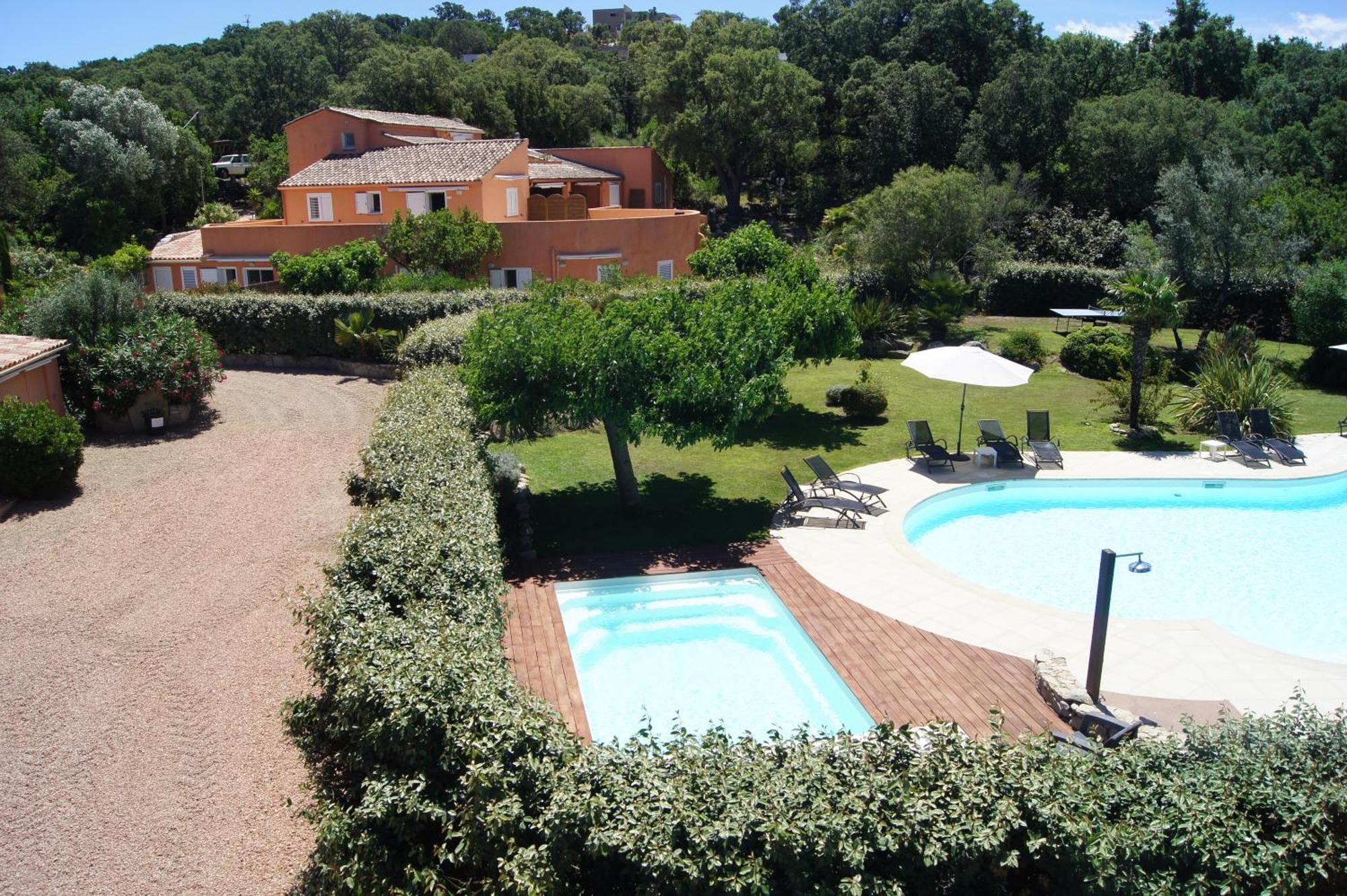 Residence Les Jardins de Sainte-Lucie Piscine chauffée Extérieur photo