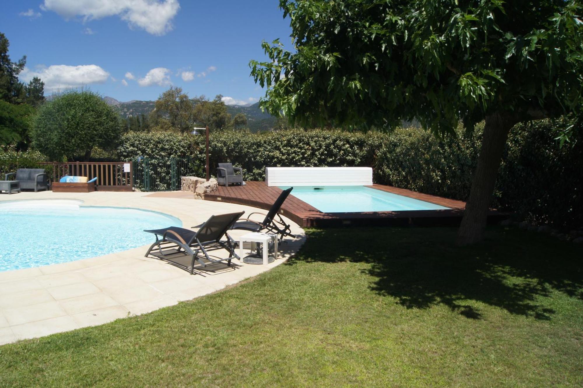 Residence Les Jardins de Sainte-Lucie Piscine chauffée Extérieur photo